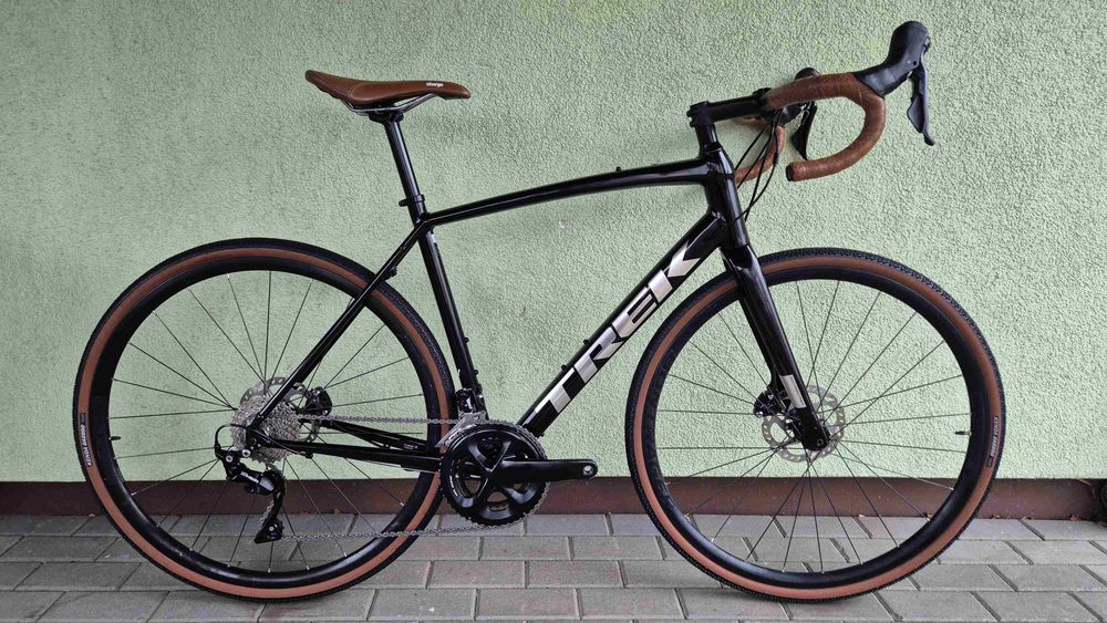 TREK domane 105 2x11 grawel hydraulika r56 sztywne osie gravel