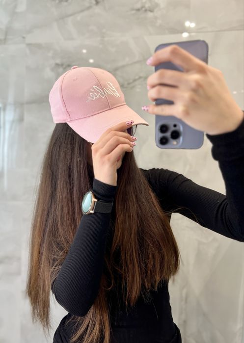 Czapka z daszkiem pudrowo różowa Barbie Sinsay one size