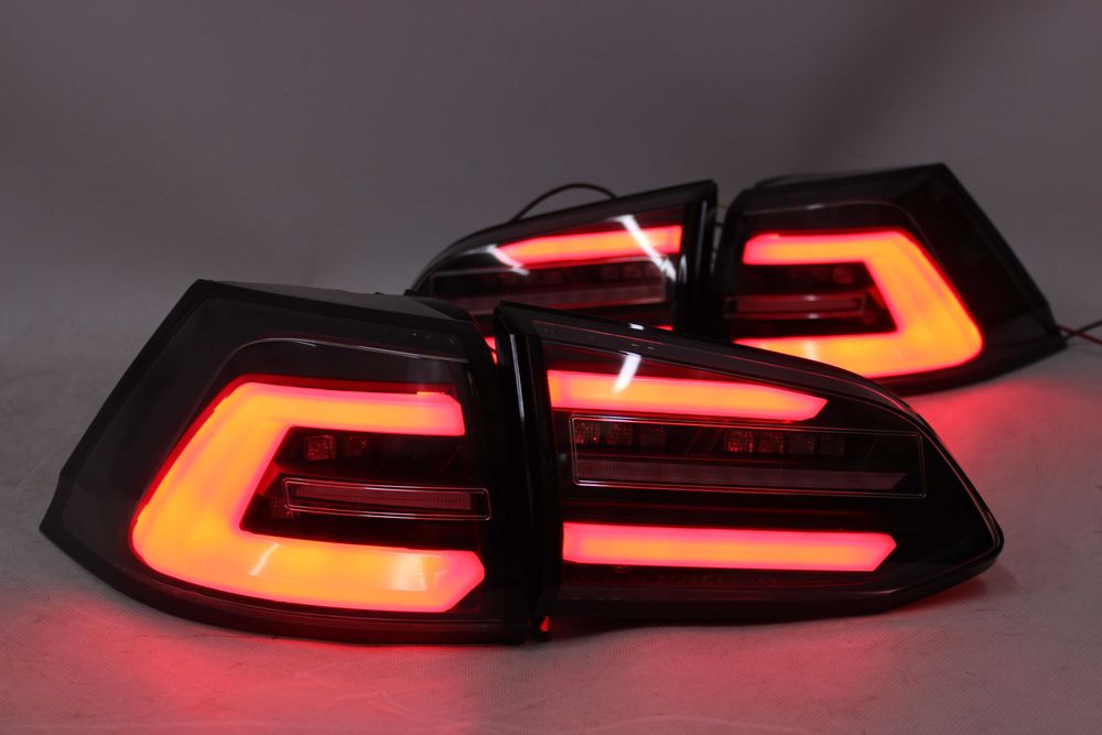 Lampy tył tylne VW GOLF VII 7 13-17 SW KOMBI Dynamiczne LED BAR NEON
