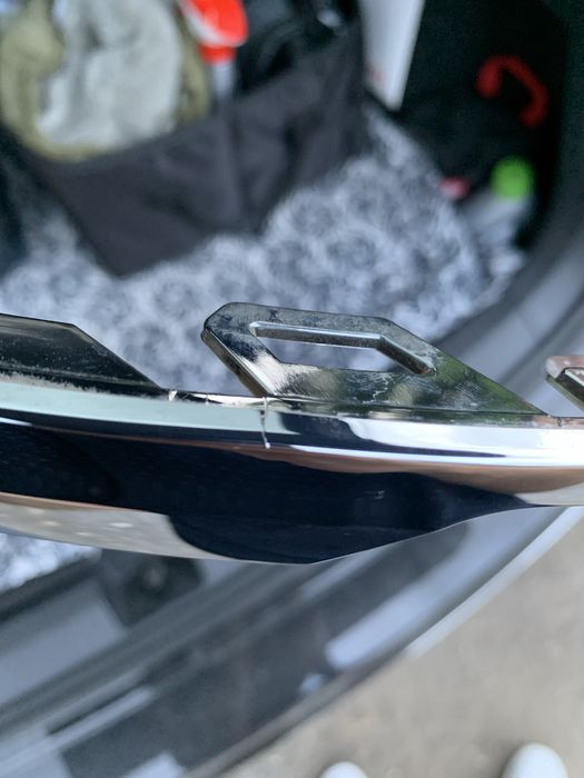 Молдинг бампера лівий 5NA853841D хром бампера vw tiguan 2