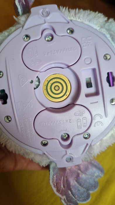 Boneco Alive Mistery Hatch Pufficorn