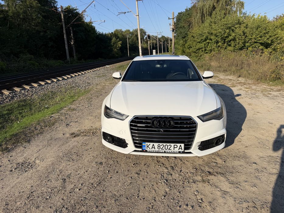 Продам Audi A6  C7/4G (2nd FL)