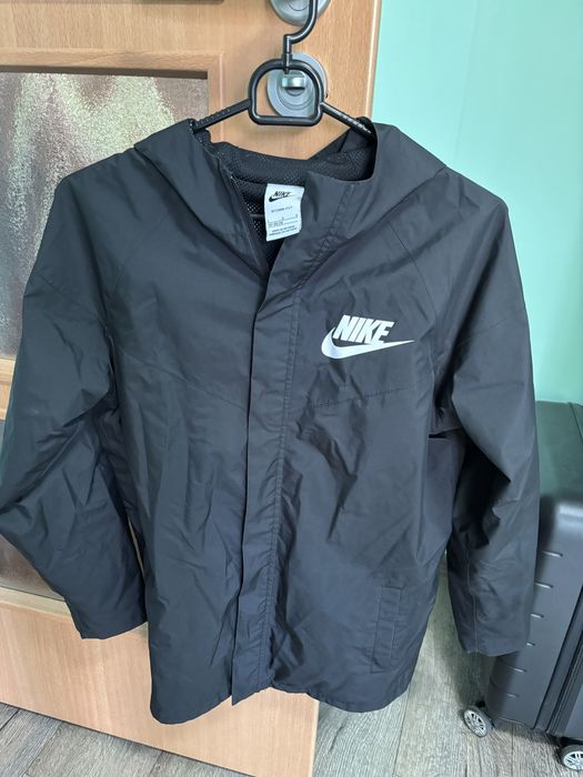 Kurka wiatrówka Nike 158