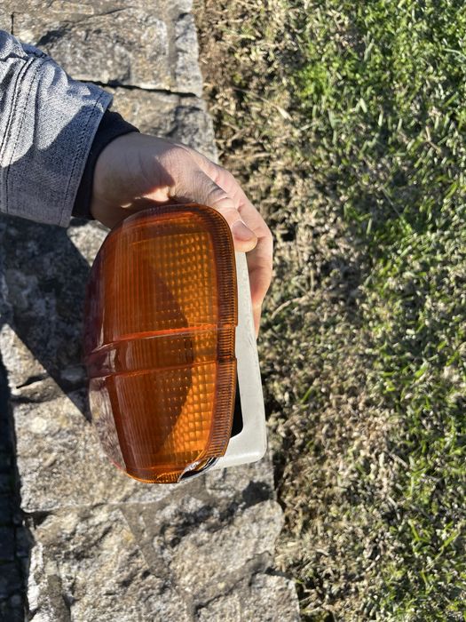 Farolim e30 316 (lado esquerdo, condutor)