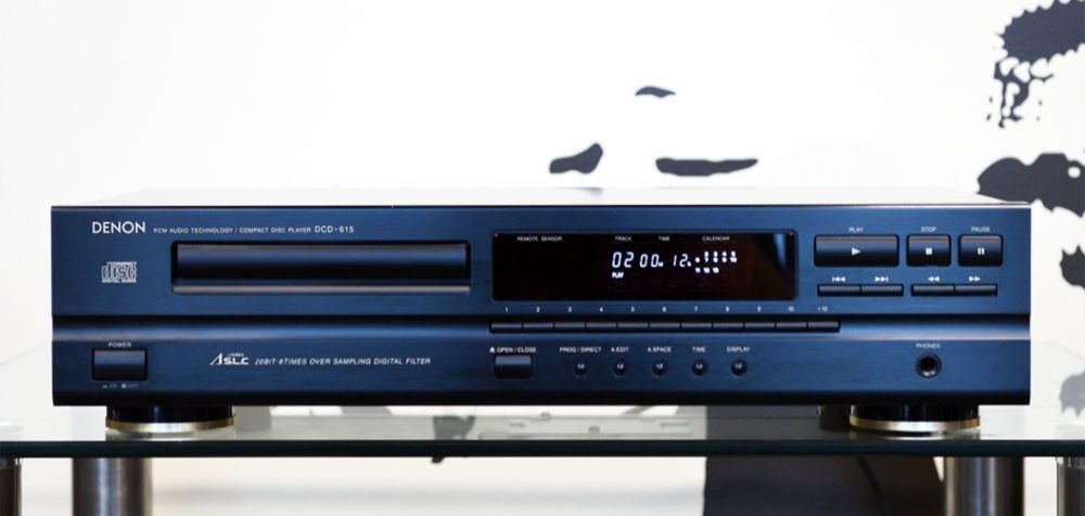 Odtwarzacz płyt CD DENON DCD-615 z pilotem