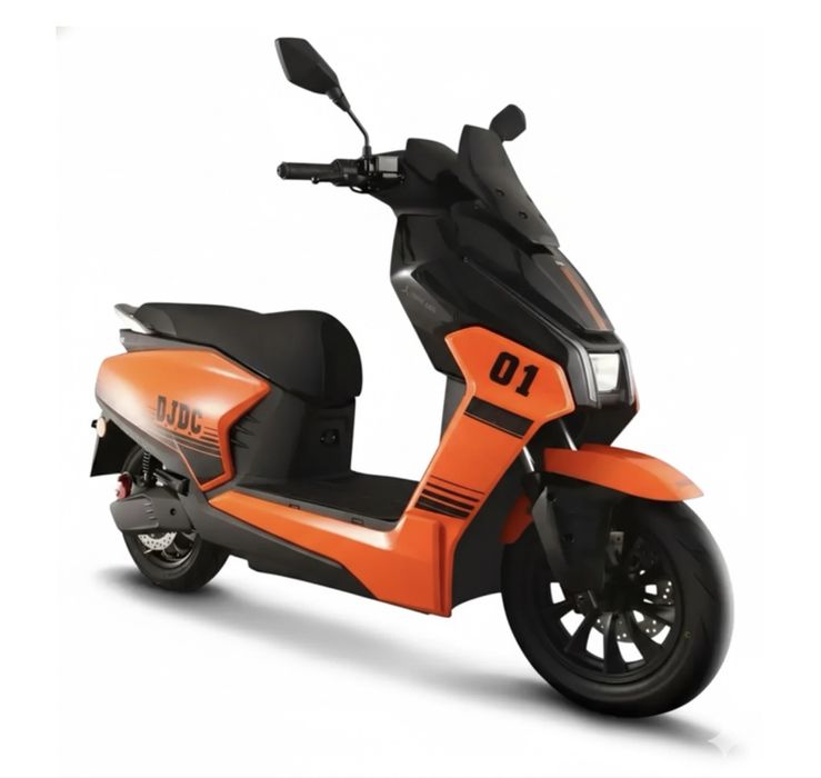 Електроскутер FORTE T4 2000W 72V/35Ah