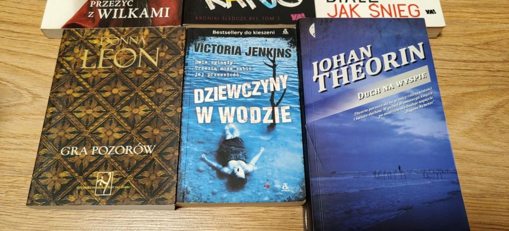 Komplet 11 książek – kryminał, thriller, powieści obyczajowe