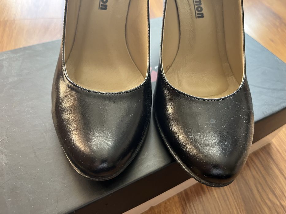 Buty ze skóry czarne