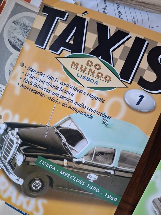 Táxis mundo mercedes 180 D Lisboa brochuras
