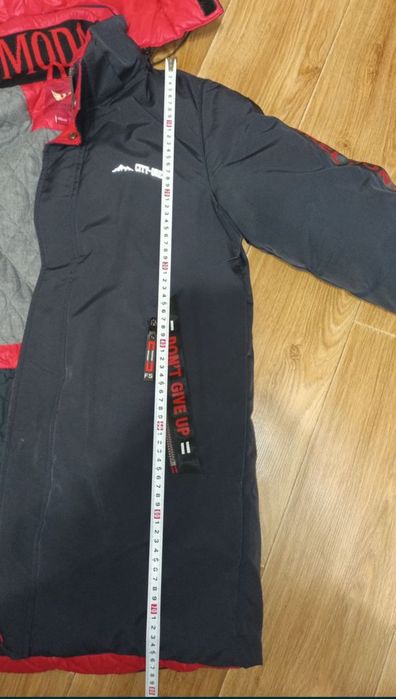 Куртка на хлопчика, розмір 146см