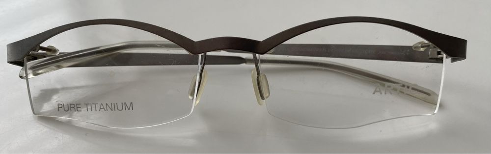Продам титанову оправу