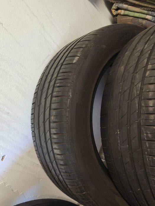 Cena za komplet - Hankook 235/55/19 letnie