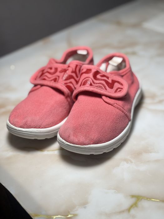 Капці рожеві 25 розмір