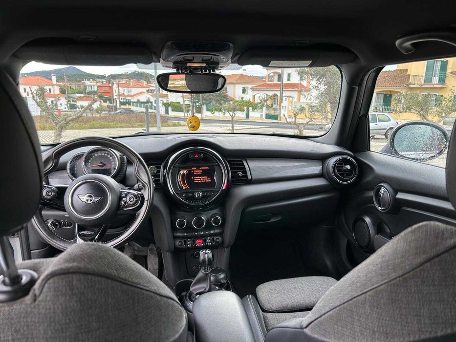 Mini Cooper D 1.5 116 cv 2016