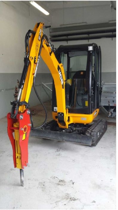 Wynajem minikoparki JCB 1,6t – do ogrodu, wykopów, Wyburzeń