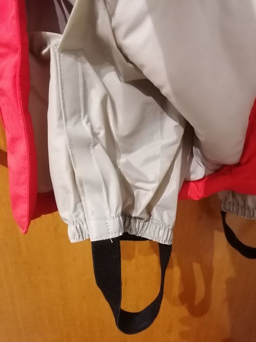 Calças com peitilho para neve tamanho 3 anos