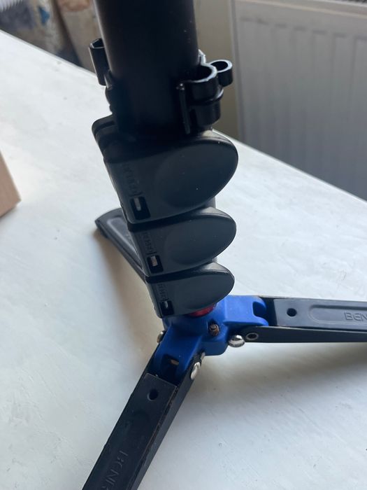 монопод Benro A38FD