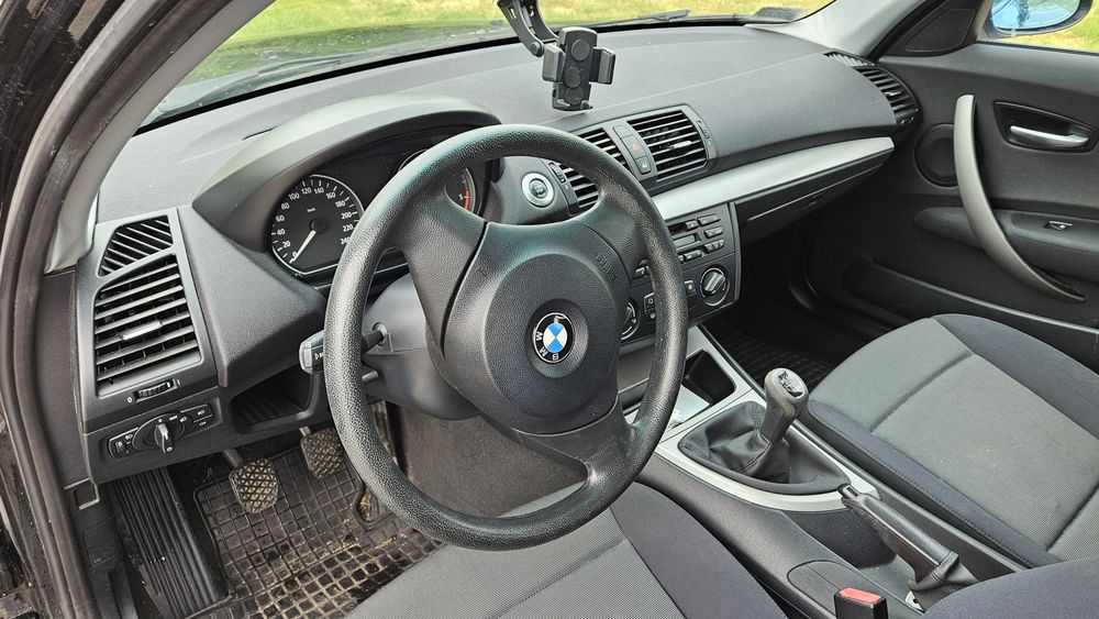 Sprzedam BMW e87 118d