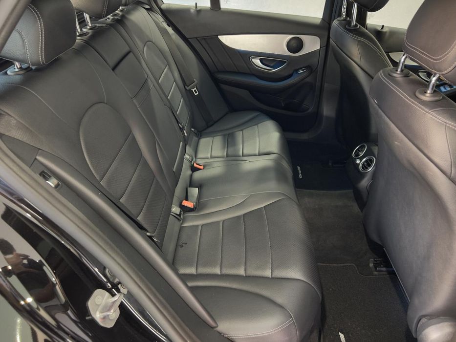 Mercedes-Benz C 220 d AMG 9G-Tronic Automática