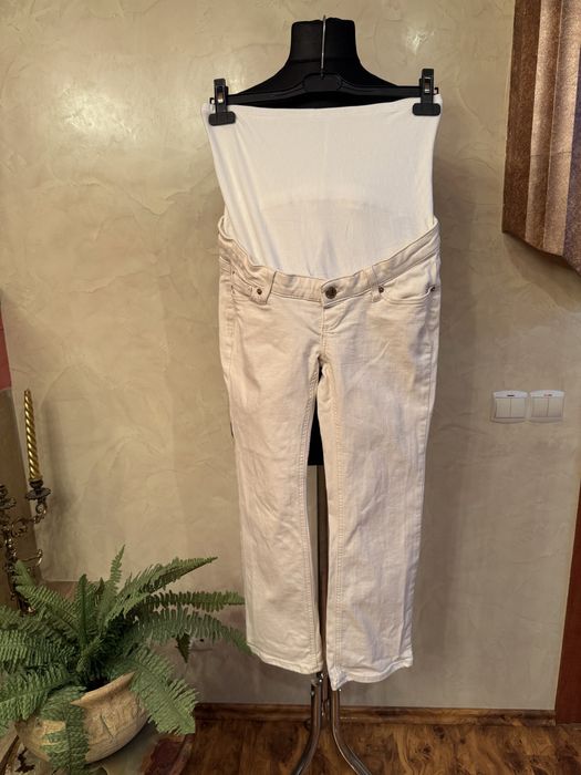 Фірмові, білі джинси для вагітних H&M