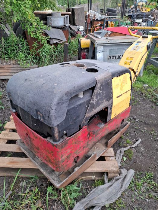 Zagęszczarka DYNAPAC LH 700