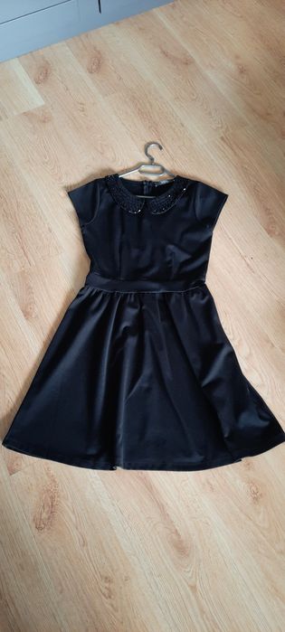 Elegancka sukienka reserved M