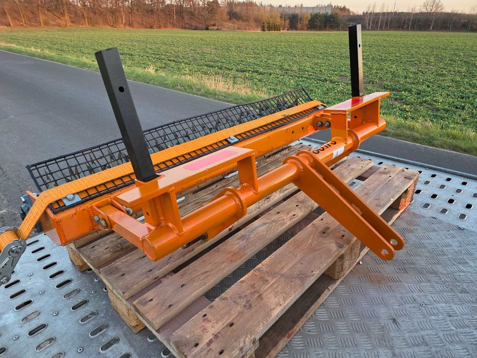 Rink Aerator SISIS Wertykulator Redexim WIEDENMANN Toro Aerator pasywny John Deere Napowietrzanie SZEROKOŚĆ ROBOCZA 130 CM