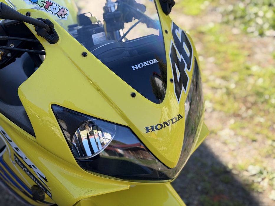 Honda CBR600 f4i 2005 Valentino Rossi
