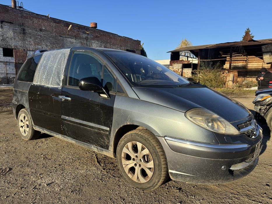 Продам cotroen c8