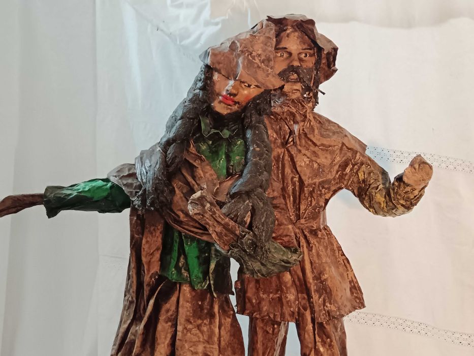 arte , " casal em papel Marché