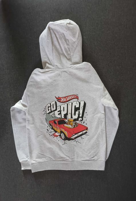 Bluza chłopięca rozm.140 + Gratis