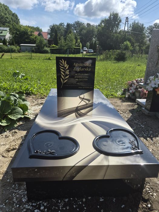 Tanie Nagrobki Kompozytowe 2999 zl montaż Cały Kraj