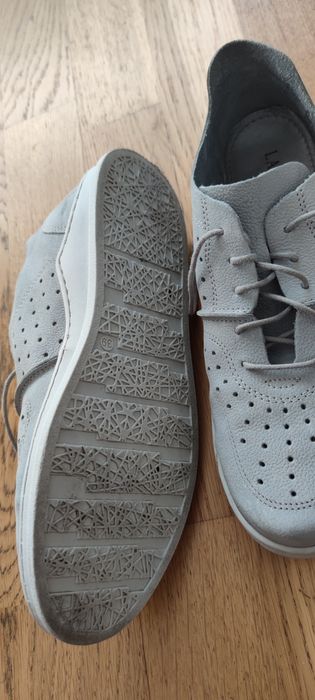 Buty zamszowe Lasocki r39