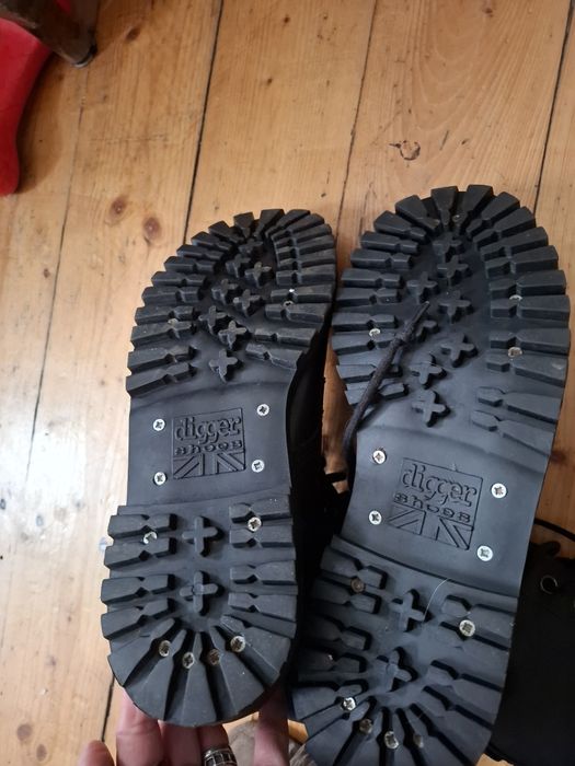Digger Shoes buty glany na 10 dziurek 46
