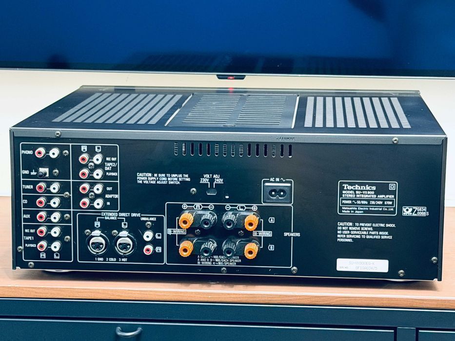 Technics SU-VX800 — японский флагман начала 90-х, Class AA + EDD + XLR + MM/MC, 17 кг, приехал из Германии | отличное состояние