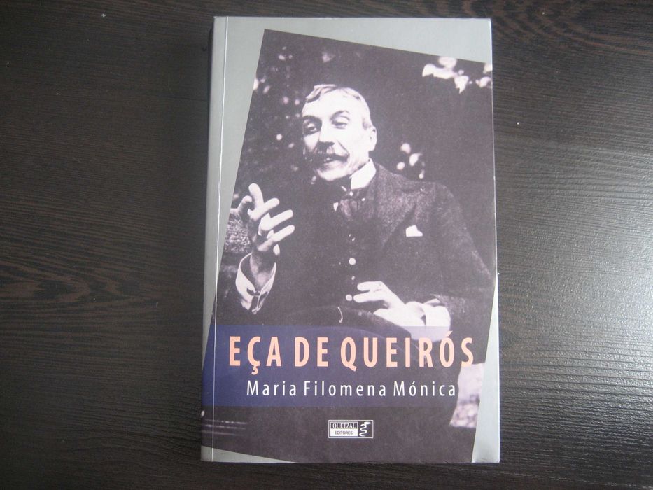Livros de política, negócios e biografias