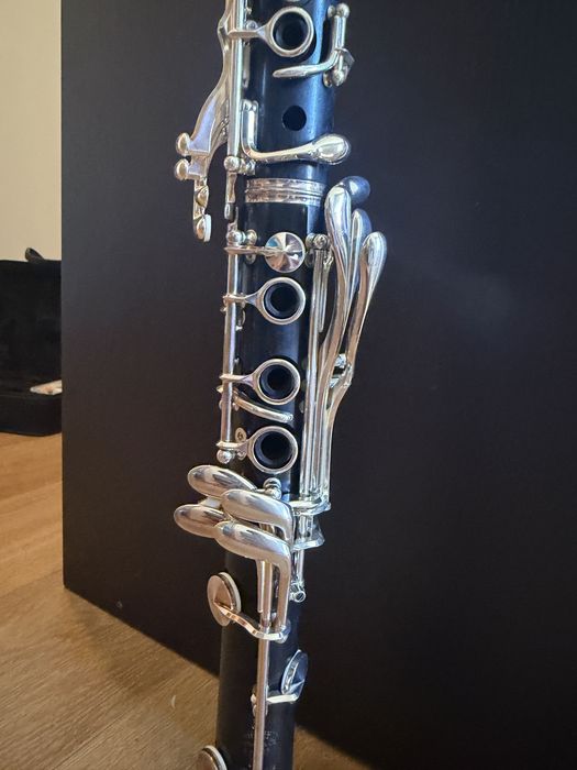 Clarinete Buffet Crampon E13  (Sib)- 18 chaves