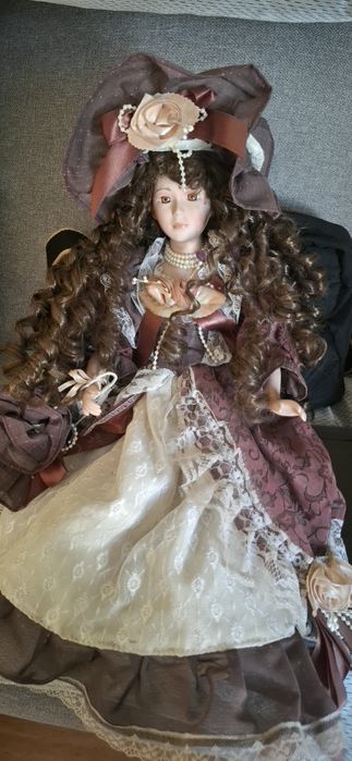 Bonecas de porcelana