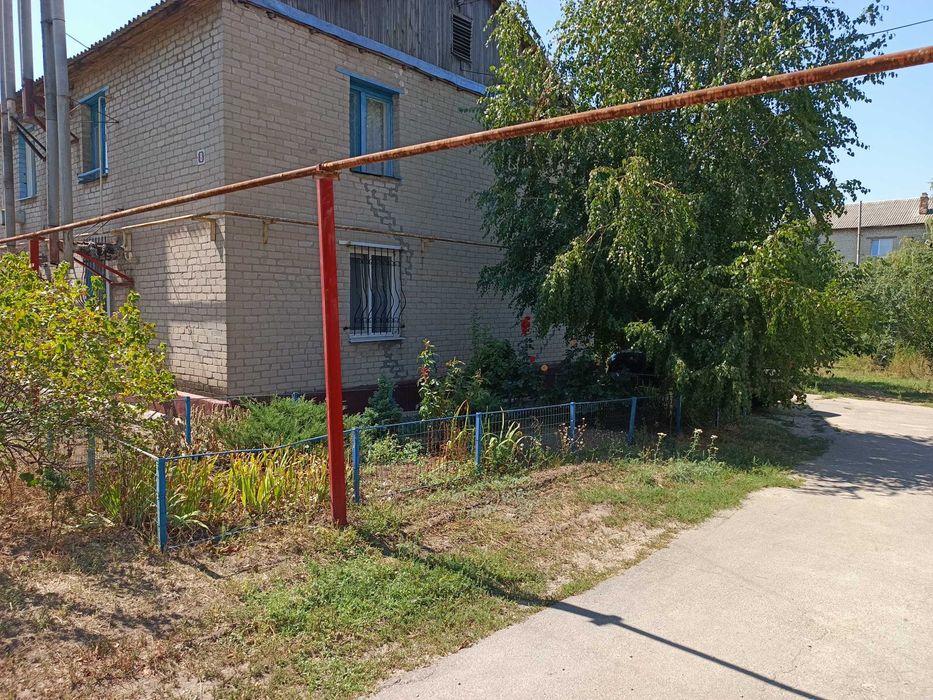 Продам квартиру 3 кімнатну