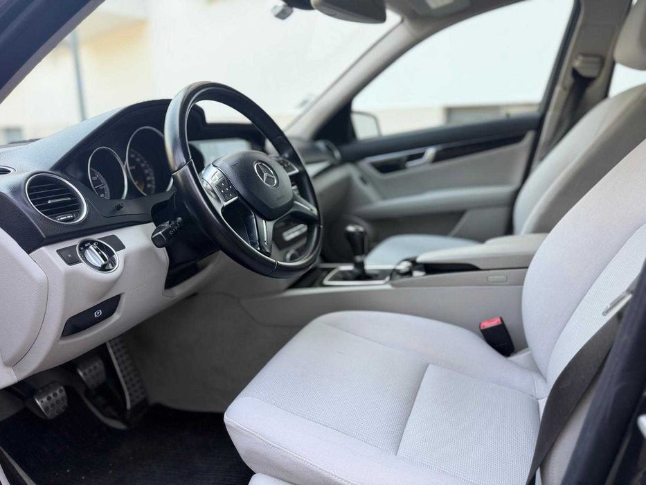 MERCEDES - BENZ C 220 CDI