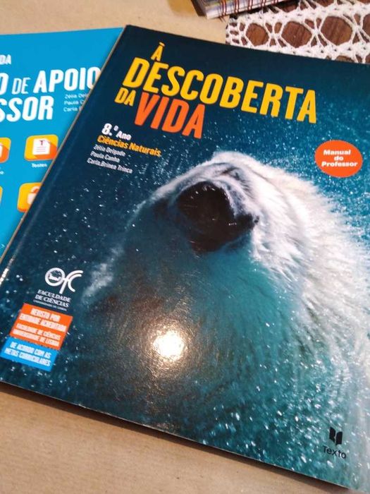 Livros de exercícios de 8º ano de ciências naturais