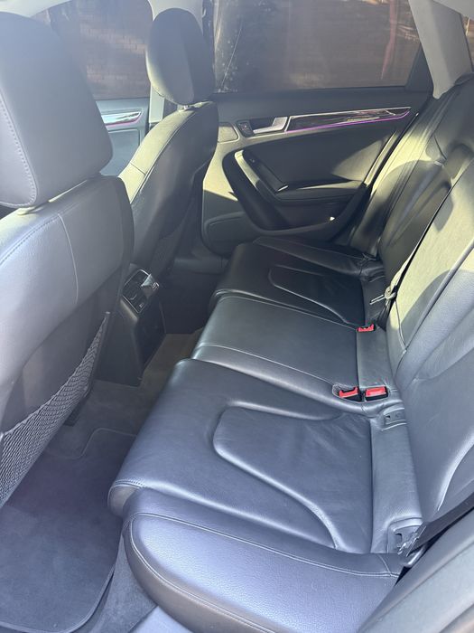 Продам Audi A4 B8