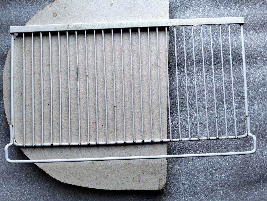 Продам полку до холодильника Атлант КШД-150 є ще одна полка металева