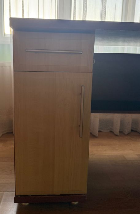 Набір меблів в спальню кімнату