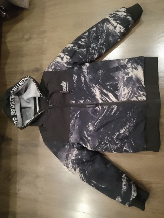 Продам курточку осінь - весна