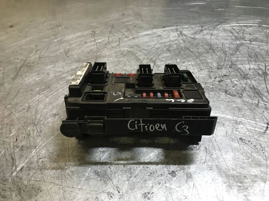 CAIXA DE FUSIVEIS BSM B3 CITROEN XSARA C3 BERLINGO / PEUGEOT PARTNER