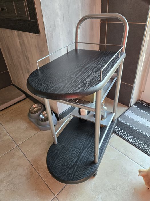 Carrinho de Apoio / Carrinho Bar com Rodas – Design Moderno