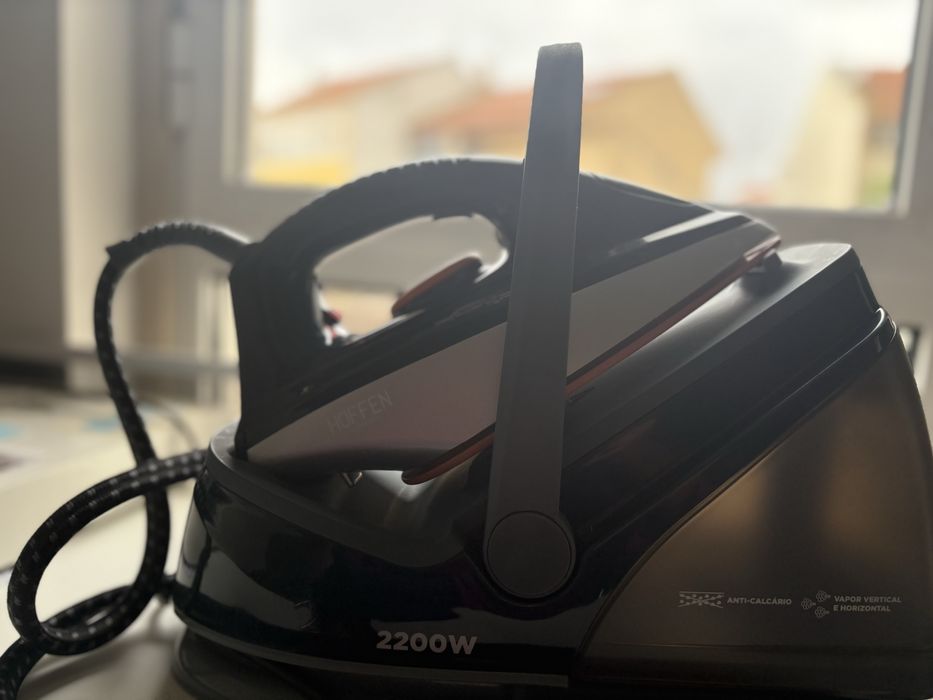 Ferro com caldeira- Hoffen 2200W