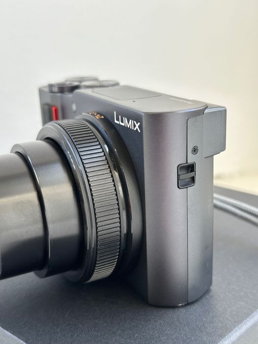 Aparat kompaktowy Panasonic Lumix DC-TZ202 4K
