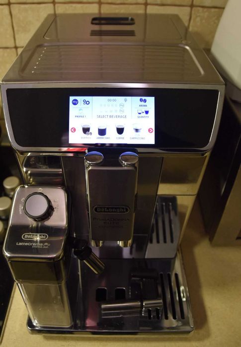 DeLonghi PrimaDonna Elite Experience - ESAM 656.85.MS